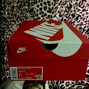 Nike dunk low gs